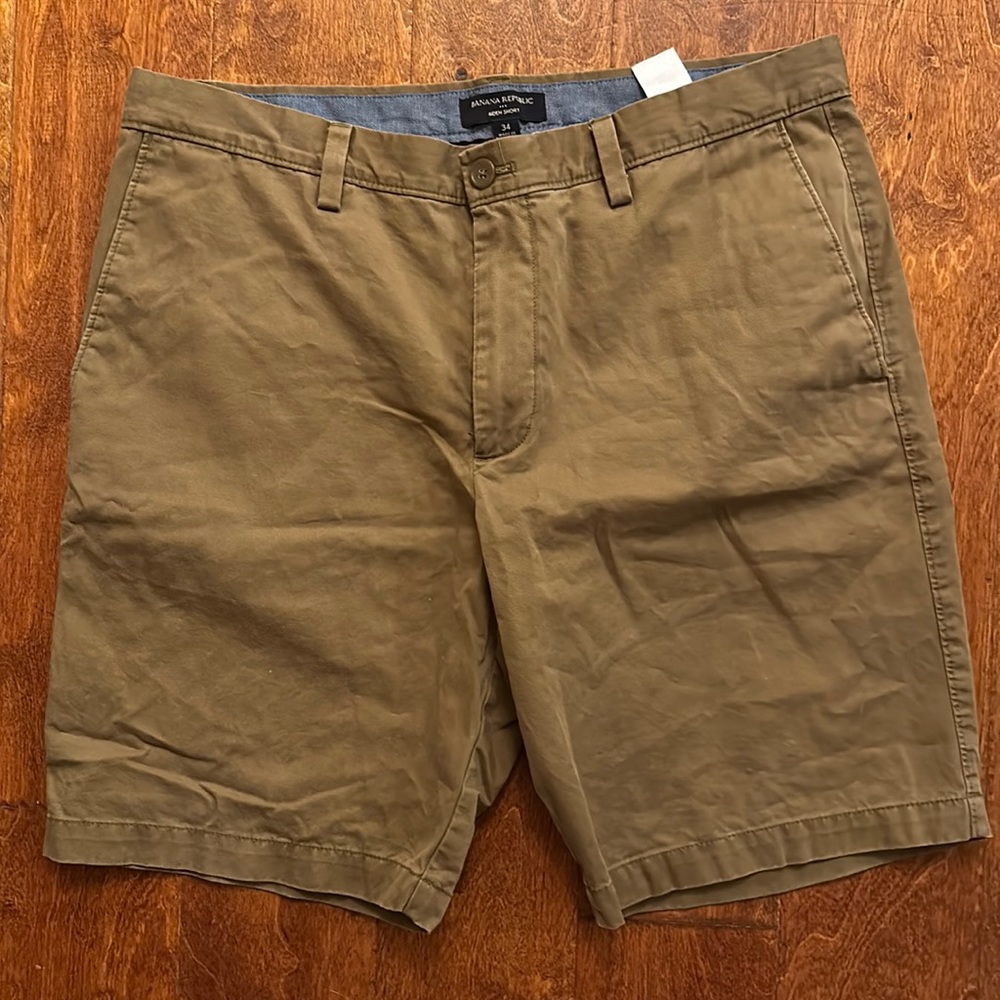 Banana Republic Aiden Short